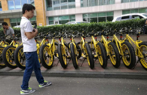 一款“全新”共享单车出现在本市街头,引发市民兴趣。