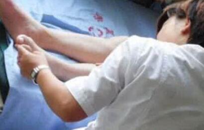 类风湿性关节炎者出现晨僵怎么办,如何减轻? 类风湿性关节炎者出现晨僵怎么办,如何减轻?