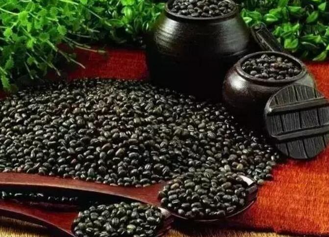 郑州风湿医院杜爱华:头发变白是这里出了毛病 郑州风湿医院杜爱华:头发变白是这里出了毛病