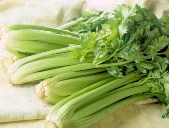 芹菜 芹菜