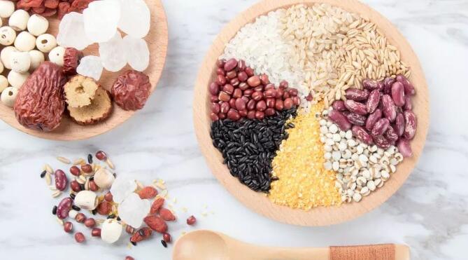 一碗腊八粥,肯定不止能喝出八种豆! 一碗腊八粥,肯定不止能喝出八种豆!