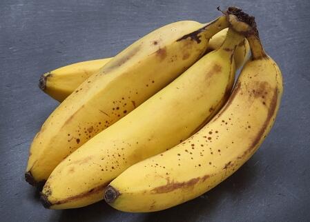 香蕉发黑还能吃吗 香蕉发黑还能吃吗