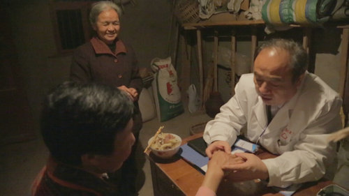 杜爱华医生加入“风湿村”救助团,改善每位风湿患者的病情! 杜爱华医生加入“风湿村”救助团,改善每位风湿患者的病情!