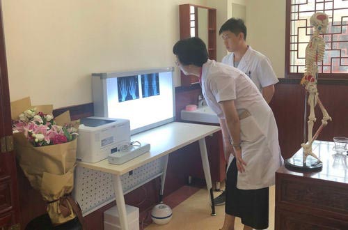 郑州痛风风湿病医院风湿关节病“冬病夏治”公益救治计划暨院长|主任|三甲专家抗复发会诊行动第一期圆满结束 郑州痛风风湿病医院风湿关节病“冬病夏治”公益救治计划暨院长|主任|三甲专家抗复发会诊行动第一期圆满结束