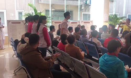 我院开展红十字会“生命,因你而奔流不息”心脏复苏急救主题培训讲座 我院开展红十字会“生命,因你而奔流不息”心脏复苏急救主题培训讲座