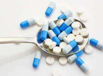 类风湿关节炎的药物主要有哪些?河南治疗内风湿专科医院 河南治疗内风湿专科医院.png