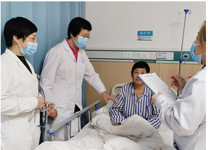 陈会想主任联合北京陈乐天主任医师、杜爱华院长查房优化治疗